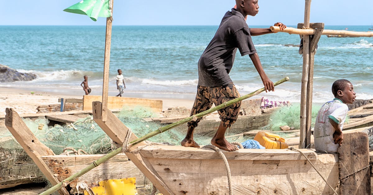 DIY Garden Mulching: Benefits and Techniques